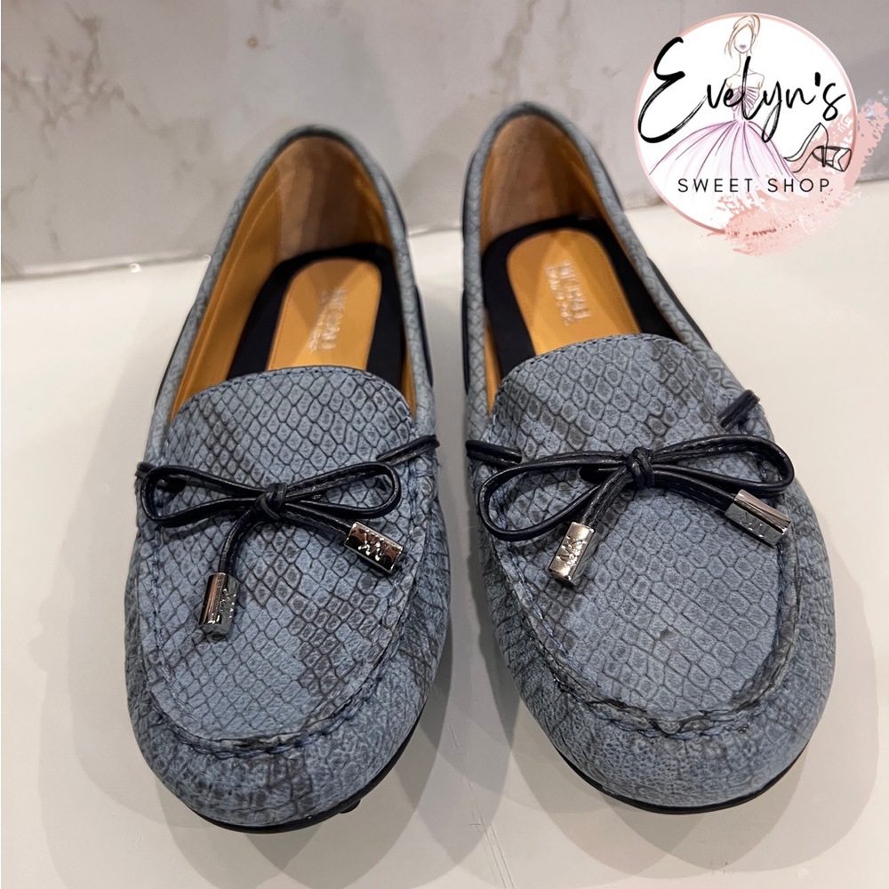 Michael kors flats